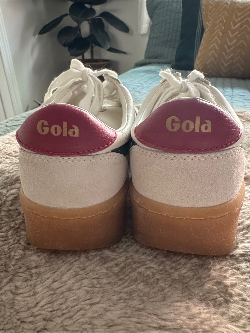 Gola White Sneakers with Green Stripes and Pink Heel - Picture 4 of 5